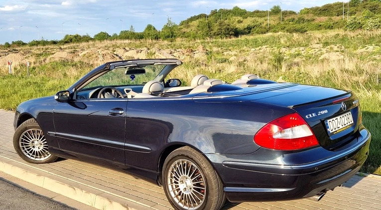 Mercedes-Benz CLK cena 33400 przebieg: 144000, rok produkcji 2005 z Bielawa małe 277